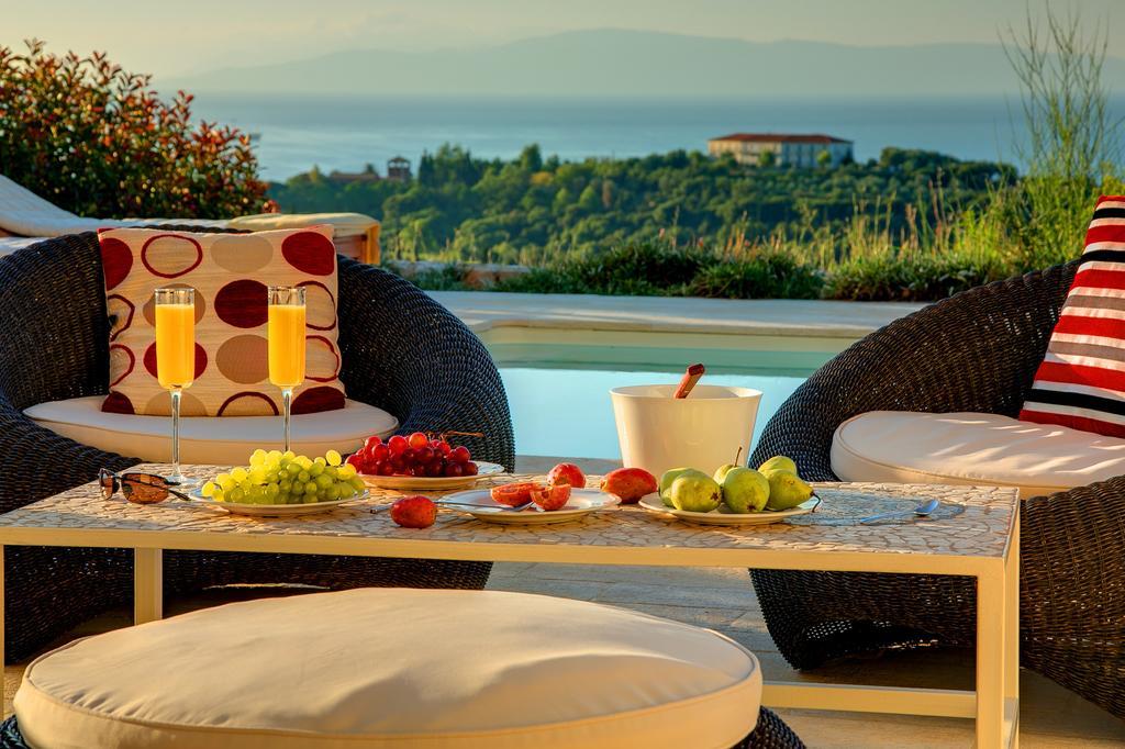Ideales Resort Mousata Exterior photo