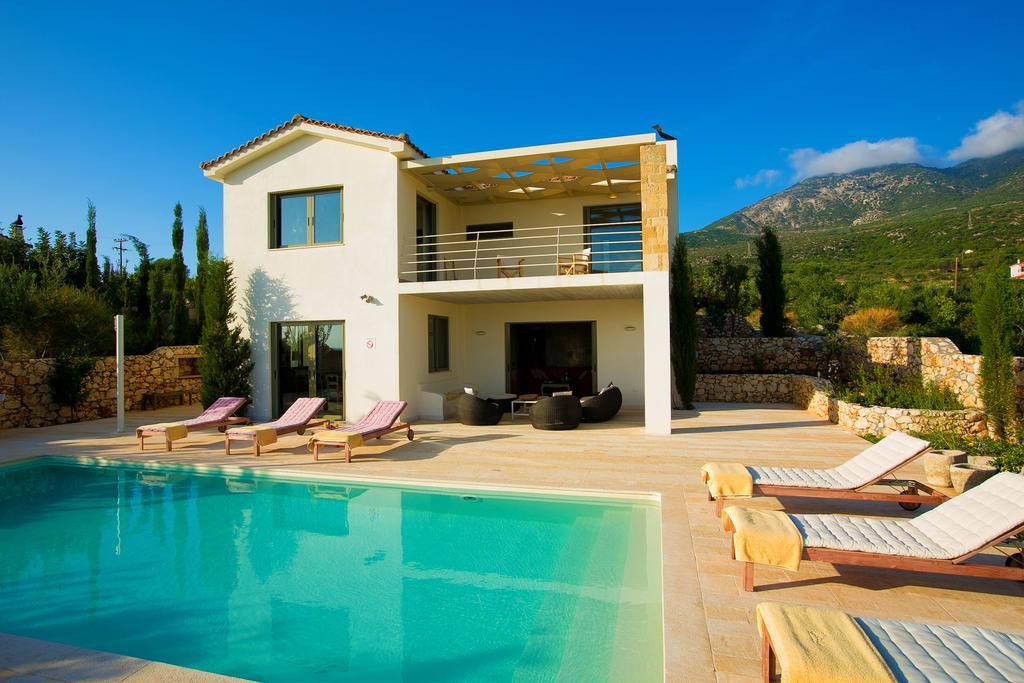 Ideales Resort Mousata Exterior photo