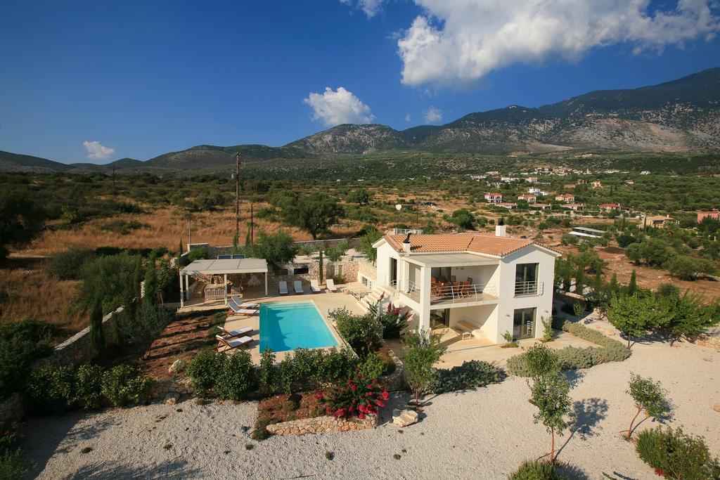 Ideales Resort Mousata Exterior photo